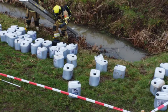 Tientallen jerrycans gevonden in Den Bosch