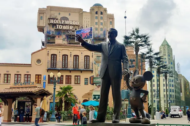disneylandthrills
