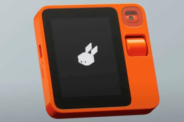 rabbit r1 1
