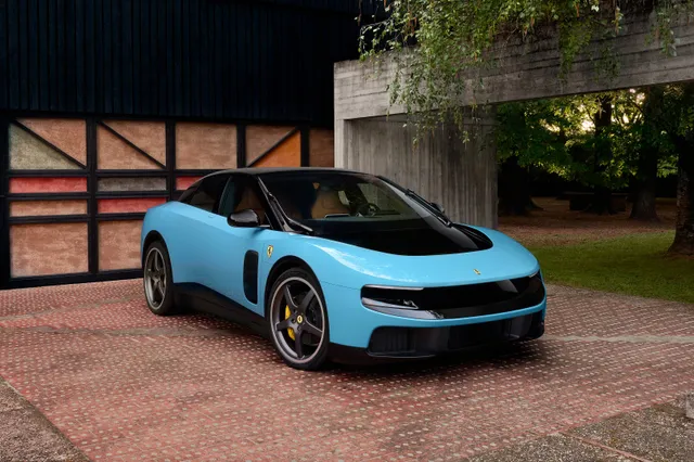Ferrari Luce (1)