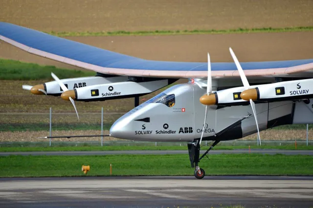 Solar Impulse 2