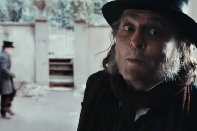 Ebenezer scrooge
