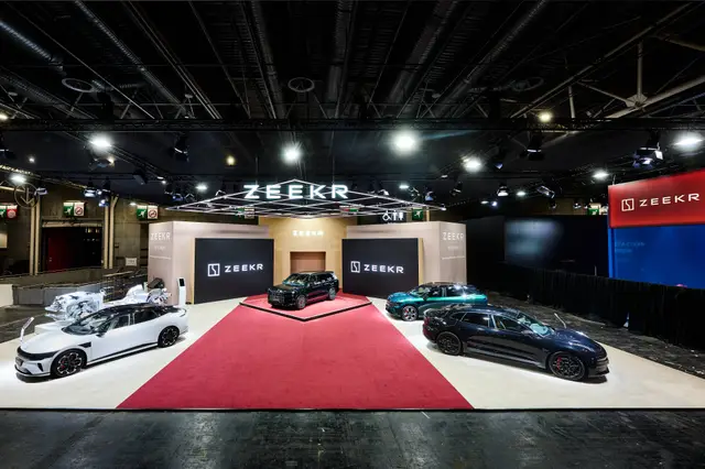 Zeekr stand at Paris Motor Show (2)