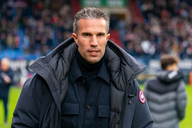 Feyenoord kijkt naar Robin van Persie als opvolger Brian Priske