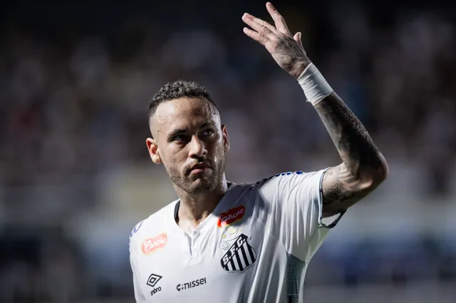In beeld: Neymar is weer helemaal terug met geweldig doelpunt uit een corner