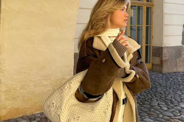 Herfst musthave: deze gevlochten tas duikt plotseling overal op