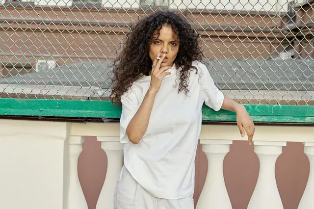 We zitten volop in 'Brat Summer': wij leggen uit waarom deze trend geweldig is