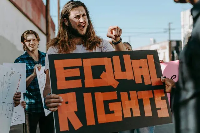 Oproep aan alle mannen: loop 8 maart mee met de de Feminist March!