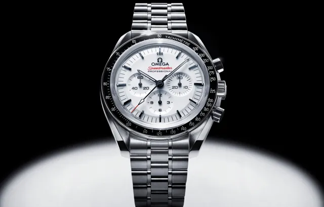 OMEGA houdt ons niet langer in spanning: nieuwe OMEGA Speedmaster Moonwatch is onthuld