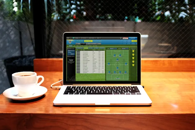 Verdien je centjes met deze droombaan als Football Manager tester
