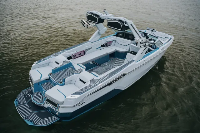 De meest krachtige MasterCraft XStar 25 heeft een luxe upgrade