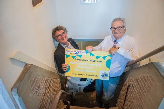 Raadhuis Ooltgensplaat is traplift rijker