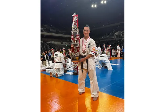 Valence Bickel van Itachi Dojo schrijft geschiedenis in Japan