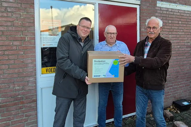 Noodpakketten voor de Voedselbank Goeree-Overflakkee