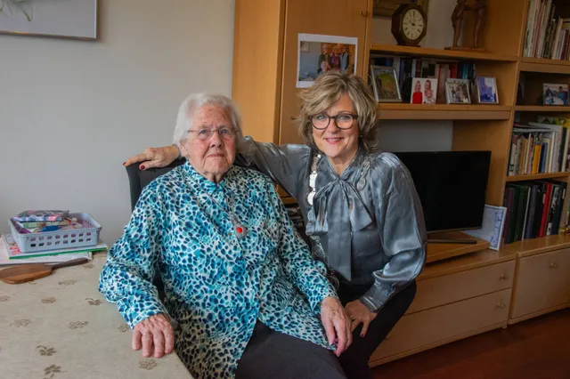 Mevrouw Breur weer een jaartje ouder