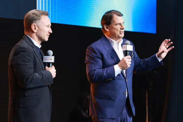Ford verwacht veel druk als partner Red Bull: ‘We moeten winnen’