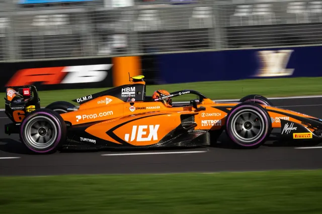 Verschoor begint F2-seizoen met knappe vierde plek, Durksen wint sprintrace
