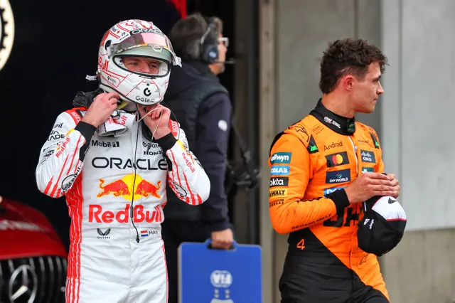 Verstappen en Norris gaan ook naast de baan gelijk op: 'Allebei even slecht'