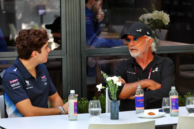 Briatore reageert voor het eerst op rijderswissel bij Alpine: 'Noodzaak om rijders te rouleren'