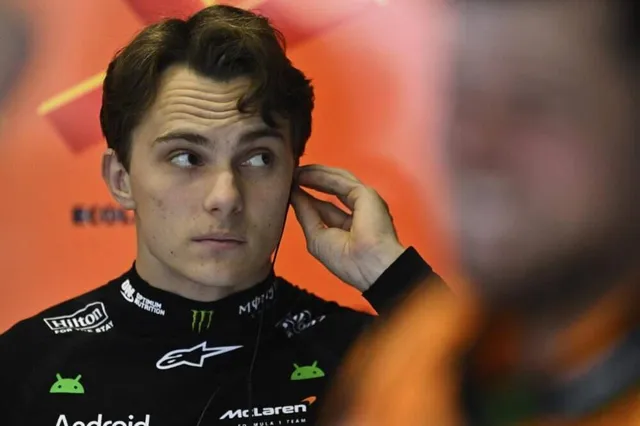 Piastri laaiend na tijdstraf voor opmerkelijk incident met Verstappen