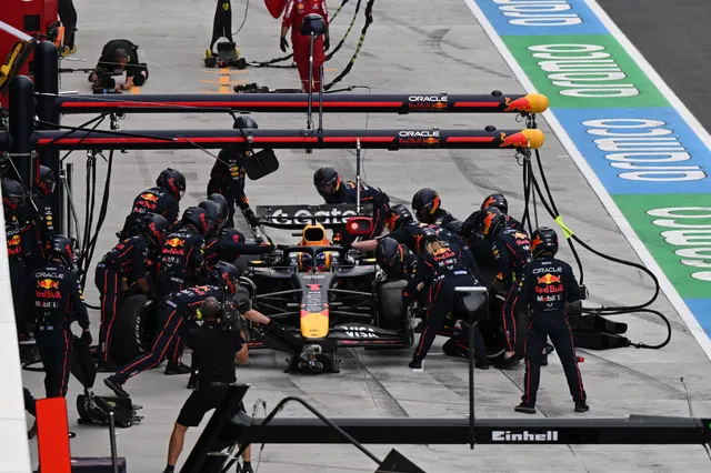 'Cadillac aast met dikke cheques op personeel van Red Bull Racing'