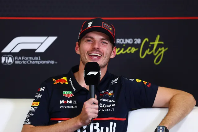 Winkelketen speelt geestig in op Verstappens 'grasmaaien' in Mexico