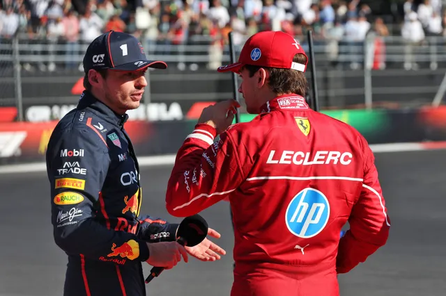 Leclerc zet deur wagenwijd open om Verstappen achterna te gaan