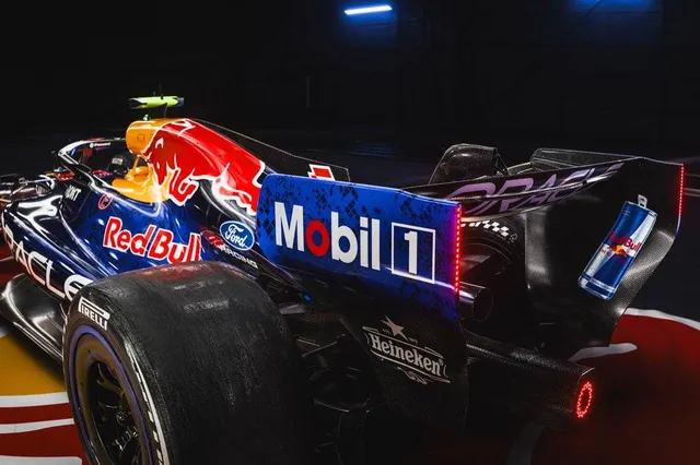 Red Bull-baas strijdlustig na onthulling RB22: 'Namen in 2005 een vergelijkbaar risico'