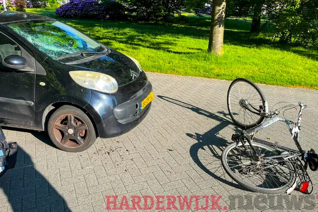Ongeluk tussen fietser en auto dinsdagochtend