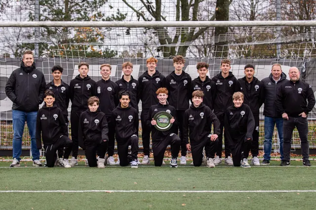 Jeugdkampioen JO16-1 schrijft clubgeschiedenis