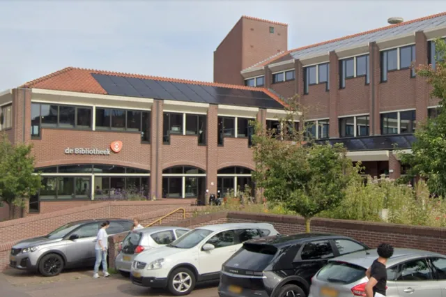 Socratisch gesprek in Bibliotheek, tafeldialoog over vrijheid