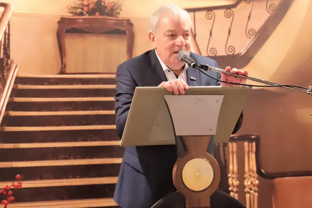 Lezing van Bart Beaard bij Inloopochtend Elshout