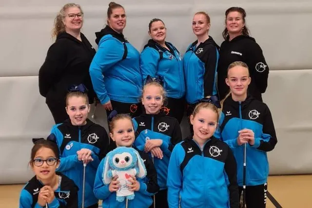 Majorette vereniging Sint Jan blinkt uit tijdens wedstrijd in Sint Oedenrode