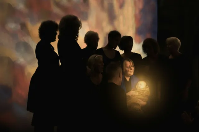 “Zoals het Kerstkind nabij” Image