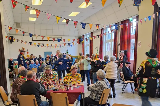 Carnavalsmiddag voor ouderen Image
