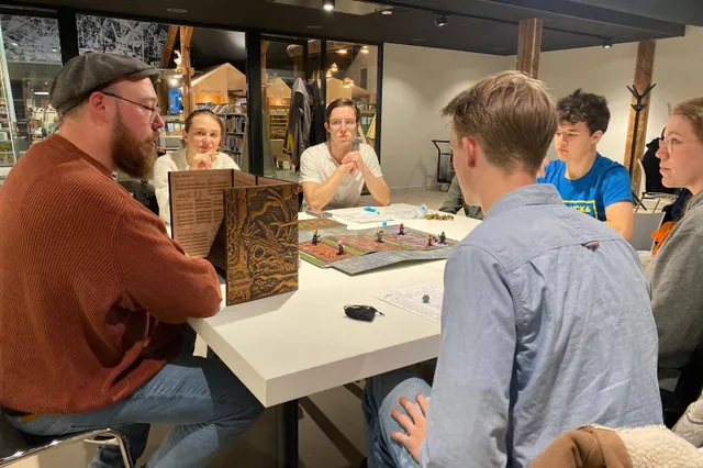 Rol de dobbelstenen: D&D in de bibliotheek Image
