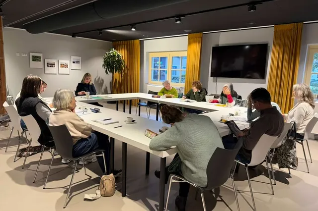 Ontdek jouw creatieve pen in ons schrijfcafé Image