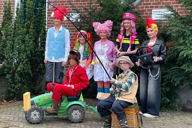 Veel applaus en gelach bij het jeugdtonpraoten in Zaandhaozenlaand