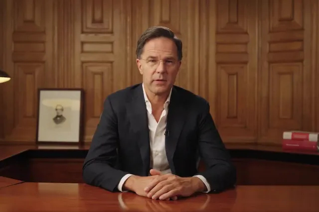 Mark Rutte neemt emotioneel afscheid op live-tv