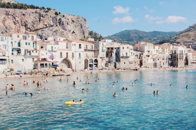 Reizigers opgelet: virus woedt door Spanje en Italië