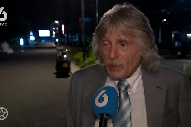 Johan Derksen zet René van der Gijp op zijn plek: 'Niet zeuren'