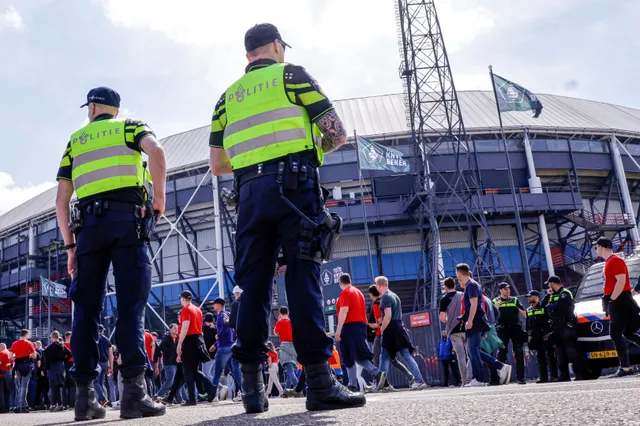 Wedstrijd Ajax-Feyenoord gaat niet door, als het aan de politie ligt