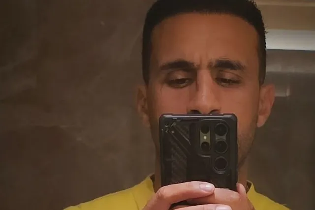 Badr Hari laat zien hoeveel hij is afgevallen met indrukwekkende foto