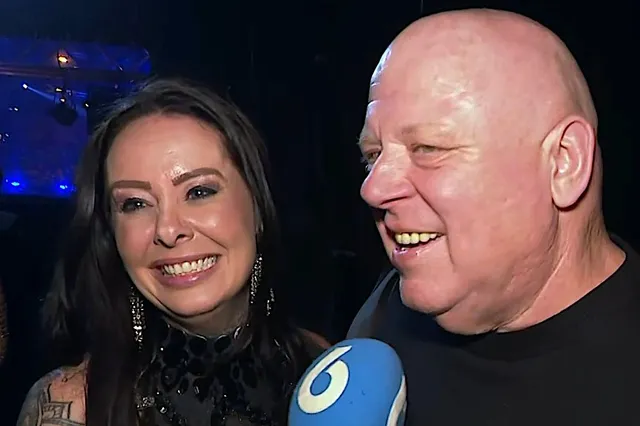 Wendy van Hout maakt debuut als zangeres op het Mega Piraten Festijn