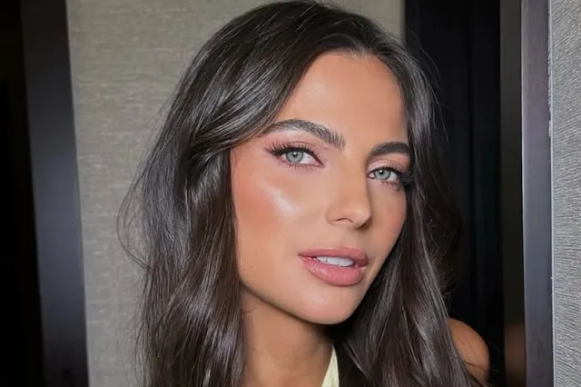 Kelly Piquet laat voor het eerst haar babybuikje zien