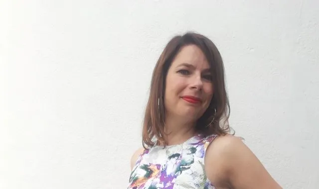 Laura Theunissen draagt voor in Dominicanenkerk tijdens Boekenweek 2024