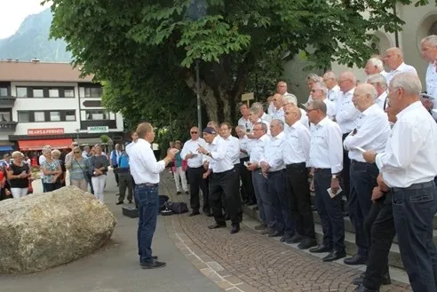 Mannenkoor St. Caecilia Linne organiseert clinic ‘Zing mèr Mit!’ op 21 februari 2024