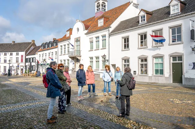 VVV-wandeling Thorn het Witte stadje. Hoezo?