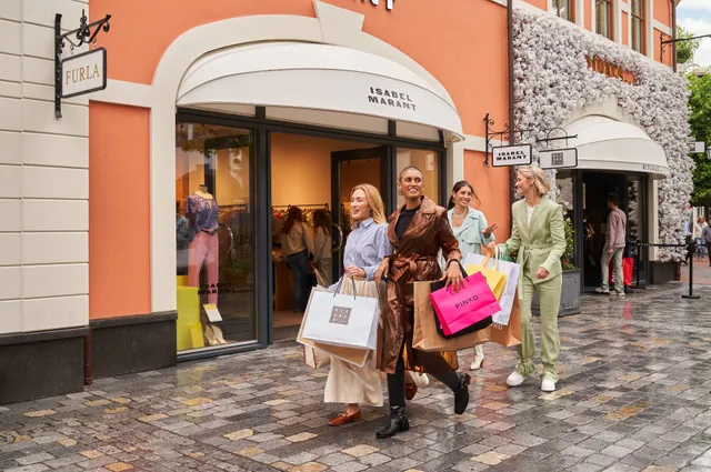 VVV Hart van Limburg en Designer Outlet Roermond: focus op regiobezoek en slimme spreiding