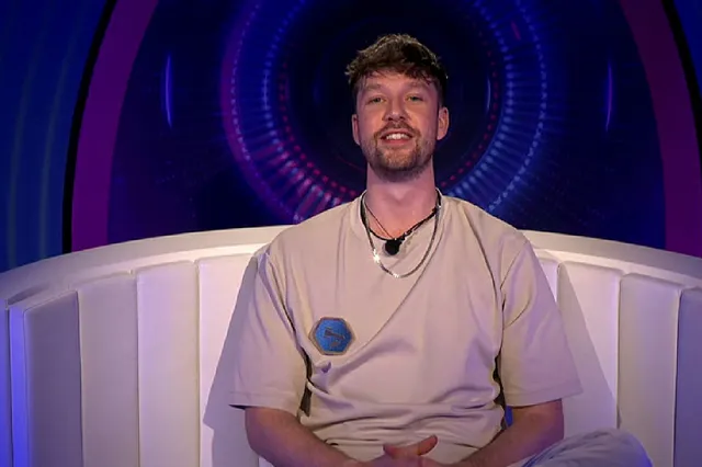 Big Brother-deelnemer Axel laat knappe Jane (28) blozen met vunzige toespeling: "Dat geluid ken ik ergens van" (video)